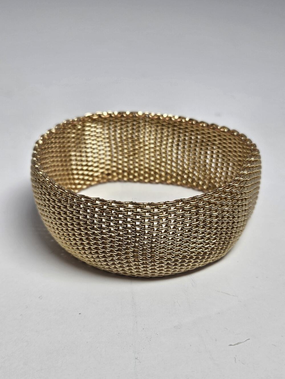 Vintage Gold Tone Woven Mesh Cuff Bracelet Wide Flexible Milanese Band 7.5"